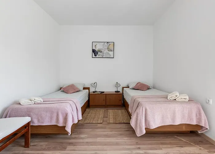 Haus Zdravko In - Haus Fuer 4 Personen Prkos