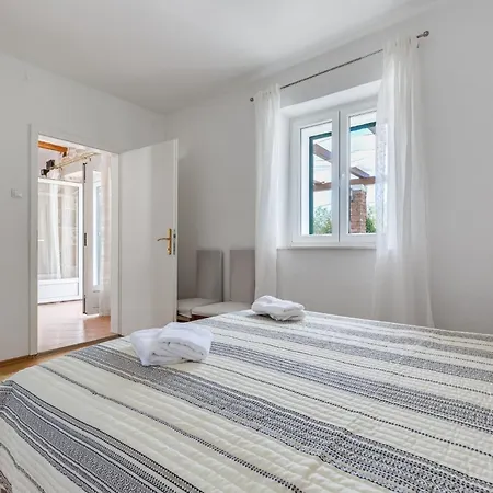 Haus Zdravko In - Haus Fuer 4 Personen