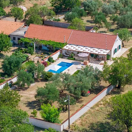 Hébergement de vacances Haus Zdravko In - Haus Fuer 4 Personen *