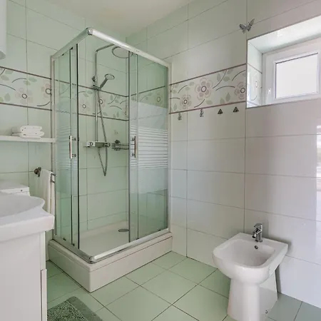Haus Zdravko In - Haus Fuer 4 Personen Hébergement de vacances